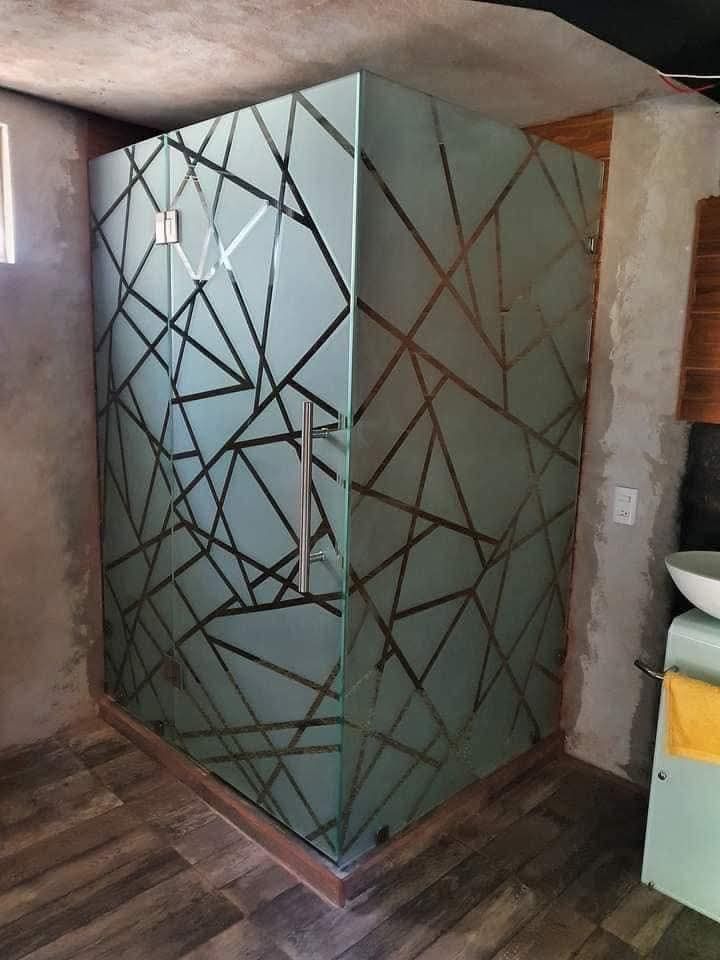 Custom Frosted Glass Shower India